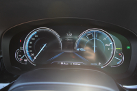 BMW 5シリーズ 523d Mｽﾎﾟｰﾂ ﾊｲﾗｲﾝ ｲﾉﾍﾞｰｼｮﾝP 1ｵｰﾅ 全ﾋｰﾀｰ黒革 HUD ｼﾞｪｽﾁｬｰC ﾃﾞｨｽﾌﾟﾚｲｷｰ ﾘﾓｰﾄP LEDﾍｯﾄﾞﾗｲﾄ ｵｰﾄﾊｲﾋﾞｰﾑ 追従ACC ｽﾃｱﾘﾝｸﾞｻﾎﾟｰﾄ ﾀｯﾁ画面HDDﾅﾋﾞTV 360度ｶﾒﾗ Pｱｼｽﾄﾌﾟﾗｽ 2年保証