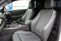 BMW 2シリーズ M235i ｸｰﾍﾟ6速MT 直6ﾀｰﾎﾞ326馬力 真珠色 ｱﾀﾞﾌﾟﾃｨﾌﾞMｻｽ ﾋｰﾀｰ黒革 ﾌﾙｾｸﾞTV ﾊｰﾏﾝｶｰﾄﾞﾝ 衝突軽減ﾌﾞﾚｰｷ 車線逸脱警告 歩行者警告 ﾌﾞﾚｰｷ付ｸﾙｺﾝ HDDﾅﾋﾞBｶﾒﾗ ｽﾏｰﾄｷｰ BT接続 18AW 専用ｴｱﾛ 専用ﾌﾞﾚｰｷ ｳｯﾄﾞﾊﾟﾈﾙ 2年保証