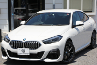 BMW 2シリーズ 218d ｸﾞﾗﾝｸｰﾍﾟMｽﾎﾟｰﾂ MｽﾎﾟｰﾂﾌﾟﾗｽP HUD Mｽﾎﾟｰﾂｼｰﾄ Mｼｰﾄﾍﾞﾙﾄ Mｽﾎﾟｰﾂﾌﾞﾚｰｷ ﾅﾋﾞｹﾞｰｼｮﾝP BMWﾗｲﾌﾞｺｯｸﾋﾟｯﾄ ｱｯﾌﾟﾙｶｰﾌﾟﾚｲ 後退ｱｼｽﾄ AI音声会話 ﾜｲﾔﾚｽ充電 追従ACC LEDﾍｯﾄﾞﾗｲﾄ ｵｰﾄﾊｲﾋﾞｰﾑ ｵﾌﾟｼｮﾝ18AW 2年保証
