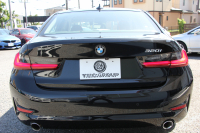 BMW 3シリーズ 320i ﾋﾟｭｱｴﾚｶﾞﾝｽ 首都圏100台限定車 ﾋｰﾀｰ付ﾓｶﾚｻﾞｰ ﾌﾟﾗｽP ｺﾝﾌｫｰﾄP ｽﾃｱﾘﾝｸﾞｻﾎﾟｰﾄ 追従ACC BMWﾗｲﾌﾞｺｯｸﾋﾟｯﾄﾞ第7世代ﾀｯﾁﾊﾟﾈﾙ対応ﾅﾋﾞ360度ｶﾒﾗ 置くだけ充電 LEDﾍｯﾄﾞﾗｲﾄ 電動ﾄﾗﾝｸ 2年保証