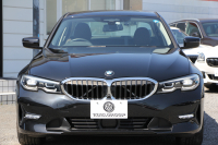 BMW 3シリーズ 320i ﾋﾟｭｱｴﾚｶﾞﾝｽ 首都圏100台限定車 ﾋｰﾀｰ付ﾓｶﾚｻﾞｰ ﾌﾟﾗｽP ｺﾝﾌｫｰﾄP ｽﾃｱﾘﾝｸﾞｻﾎﾟｰﾄ 追従ACC BMWﾗｲﾌﾞｺｯｸﾋﾟｯﾄﾞ第7世代ﾀｯﾁﾊﾟﾈﾙ対応ﾅﾋﾞ360度ｶﾒﾗ 置くだけ充電 LEDﾍｯﾄﾞﾗｲﾄ 電動ﾄﾗﾝｸ 2年保証