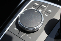 BMW 3シリーズ 320i ﾋﾟｭｱｴﾚｶﾞﾝｽ 首都圏100台限定車 ﾋｰﾀｰ付ﾓｶﾚｻﾞｰ ﾌﾟﾗｽP ｺﾝﾌｫｰﾄP ｽﾃｱﾘﾝｸﾞｻﾎﾟｰﾄ 追従ACC BMWﾗｲﾌﾞｺｯｸﾋﾟｯﾄﾞ第7世代ﾀｯﾁﾊﾟﾈﾙ対応ﾅﾋﾞ360度ｶﾒﾗ 置くだけ充電 LEDﾍｯﾄﾞﾗｲﾄ 電動ﾄﾗﾝｸ 2年保証