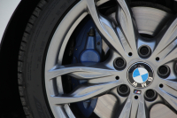 BMW 2シリーズ M235i ｸｰﾍﾟ直6ﾀｰﾎﾞ326馬力 ﾋｰﾀｰ黒革 ｱﾀﾞﾌﾟﾃｨﾌﾞMｻｽ Mｽﾎﾟｰﾂﾌﾞﾚｰｷ Bｶﾒﾗ&ﾘｱPDC 衝突軽減ﾌﾞﾚｰｷ 車線逸脱警告 歩行者警告 ﾌﾞﾚｰｷ付ｸﾙｺﾝ HDDﾅﾋﾞBluetooth接続 ｽﾏｰﾄｷｰ 専用ﾌﾞﾚｰｷ 18AW 2年保証