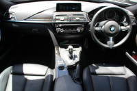 BMW 3シリーズ 320i ｸﾞﾗﾝﾂｰﾘｽﾓ Mｽﾎﾟｰﾂ 後期LCI 新ｴﾝｼﾞﾝ ﾋｰﾀｰ黒革 LEDﾍｯﾄﾞﾗｲﾄ&ﾃｰﾙ 追従ACC ﾚｰﾝﾁｪﾝｼﾞ警告 衝突軽減ﾌﾞﾚｰｷ 車線逸脱警告 歩行者警告 HDDﾅﾋﾞTOPﾋﾞｭｰｶﾒﾗ ｻｲﾄﾞﾋﾞｭｰｶﾒﾗ 電動ﾄﾗﾝｸ ｽﾏｰﾄｷｰ 2年保証