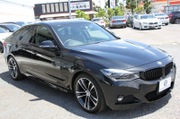 BMW 3シリーズ 320i ｸﾞﾗﾝﾂｰﾘｽﾓ Mｽﾎﾟｰﾂ 後期LCI 新ｴﾝｼﾞﾝ ﾋｰﾀｰ黒革 LEDﾍｯﾄﾞﾗｲﾄ&ﾃｰﾙ 追従ACC ﾚｰﾝﾁｪﾝｼﾞ警告 衝突軽減ﾌﾞﾚｰｷ 車線逸脱警告 歩行者警告 HDDﾅﾋﾞTOPﾋﾞｭｰｶﾒﾗ ｻｲﾄﾞﾋﾞｭｰｶﾒﾗ 電動ﾄﾗﾝｸ ｽﾏｰﾄｷｰ 2年保証