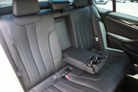 BMW 5シリーズ 530i Mｽﾎﾟｰﾂ ｺﾝﾌｫｰﾄP 高出力 252馬力 全ﾋｰﾀｰ黒革 ﾏｯｻｰｼﾞｱｸﾃｨﾌﾞﾍﾞﾝﾁﾚｰｼｮﾝ ｺﾝﾌｫｰﾄｼｰﾄ 追従ACC ｽﾃｱﾘﾝｸﾞｻﾎﾟｰﾄ LEDﾍｯﾄﾞﾗｲﾄ ｵｰﾄﾊｲﾋﾞｰﾑ ﾀｯﾁ画面ﾅﾋﾞTV 360度ﾊﾟﾉﾗﾏｶﾒﾗ 電動ﾄﾗﾝｸ 前後ｴｱﾛ ﾌﾞﾗｯｸ19AW 2年保証