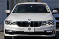 BMW 5シリーズ 530i ﾗｸﾞｼﾞｭｱﾘｰ ﾃﾞﾋﾞｭｰP 真珠色 ｷｬﾝﾍﾞﾗﾍﾞｰｼﾞｭ革 HUD ｿﾌﾄｸﾛｰｽﾞﾄﾞｱ ｼﾞｪｽﾁｬｰC 全ﾋｰﾀｰ 追従ACC ｽﾃｱﾘﾝｸﾞｻﾎﾟｰﾄ ﾀｯﾁ画面HDDﾅﾋﾞTV 360度ｶﾒﾗ LEDﾍｯﾄﾞﾗｲﾄ 電動ﾄﾗﾝｸ 2年保証