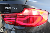 BMW 3シリーズ 320i ｸﾞﾗﾝﾂｰﾘｽﾓ Mｽﾎﾟｰﾂ 後期LCI 新ｴﾝｼﾞﾝ LEDﾍｯﾄﾞﾗｲﾄ&ﾃｰﾙ 追従ACC ﾚｰﾝﾁｪﾝｼﾞ警告 衝突軽減ﾌﾞﾚｰｷ 車線逸脱警告 歩行者警告 HDDﾅﾋﾞTOPﾋﾞｭｰｶﾒﾗ ｻｲﾄﾞﾋﾞｭｰｶﾒﾗ 電動ﾄﾗﾝｸ ｽﾏｰﾄｷｰ 2年保証