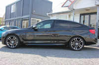 BMW 3シリーズ 320i ｸﾞﾗﾝﾂｰﾘｽﾓ Mｽﾎﾟｰﾂ 後期LCI 新ｴﾝｼﾞﾝ LEDﾍｯﾄﾞﾗｲﾄ&ﾃｰﾙ 追従ACC ﾚｰﾝﾁｪﾝｼﾞ警告 衝突軽減ﾌﾞﾚｰｷ 車線逸脱警告 歩行者警告 HDDﾅﾋﾞTOPﾋﾞｭｰｶﾒﾗ ｻｲﾄﾞﾋﾞｭｰｶﾒﾗ 電動ﾄﾗﾝｸ ｽﾏｰﾄｷｰ 2年保証