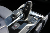 BMW 5シリーズ 530i ﾂｰﾘﾝｸﾞﾌﾞﾗｯｸｱｳﾄ 特別仕様車 1ｵｰﾅ 高出力 ﾅｲﾄﾌﾞﾙｰﾚｻﾞｰ 可変ｻｽ HUD ﾊｰﾏﾝｶｰﾄﾞﾝ 追従ACC ｽﾃｱﾘﾝｸﾞｻﾎﾟｰﾄ ﾀｯﾁ画面HDDﾅﾋﾞTV LEDﾍｯﾄﾞﾗｲﾄ ｵｰﾄﾊｲﾋﾞｰﾑ 電動ﾘｱｹﾞｰﾄ 360度ｶﾒﾗ 全席ﾋｰﾀｰ ﾌﾞﾗｯｸ19AW 2年保証