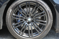 BMW 5シリーズ 530i ﾂｰﾘﾝｸﾞﾌﾞﾗｯｸｱｳﾄ 特別仕様車 1ｵｰﾅ 高出力 ﾅｲﾄﾌﾞﾙｰﾚｻﾞｰ 可変ｻｽ HUD ﾊｰﾏﾝｶｰﾄﾞﾝ 追従ACC ｽﾃｱﾘﾝｸﾞｻﾎﾟｰﾄ ﾀｯﾁ画面HDDﾅﾋﾞTV LEDﾍｯﾄﾞﾗｲﾄ ｵｰﾄﾊｲﾋﾞｰﾑ 電動ﾘｱｹﾞｰﾄ 360度ｶﾒﾗ 全席ﾋｰﾀｰ ﾌﾞﾗｯｸ19AW 2年保証