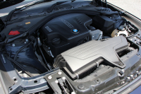 BMW 3シリーズ 320i ｸﾞﾗﾝﾂｰﾘｽﾓ ﾗｸﾞｼﾞｭｱﾘｰ 1ｵｰﾅ 追従ACC ﾋｰﾀｰ茶革 衝突軽減ﾌﾞﾚｰｷ 車線逸脱警告 歩行者警告 ﾀｯﾁﾊﾟｯﾄﾞ対応iﾄﾞﾗｲﾌﾞHDDﾅﾋﾞBｶﾒﾗ 電動ﾄﾗﾝｸ ｽﾏｰﾄｷｰ Bluetooth接続 ｸﾛｰﾑﾗｲﾝｴｸｽﾃﾘｱ 2年保証