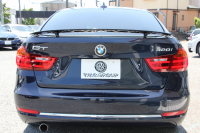 BMW 3シリーズ 320i ｸﾞﾗﾝﾂｰﾘｽﾓ ﾗｸﾞｼﾞｭｱﾘｰ 1ｵｰﾅ 追従ACC ﾋｰﾀｰ茶革 衝突軽減ﾌﾞﾚｰｷ 車線逸脱警告 歩行者警告 ﾀｯﾁﾊﾟｯﾄﾞ対応iﾄﾞﾗｲﾌﾞHDDﾅﾋﾞBｶﾒﾗ 電動ﾄﾗﾝｸ ｽﾏｰﾄｷｰ Bluetooth接続 ｸﾛｰﾑﾗｲﾝｴｸｽﾃﾘｱ 2年保証