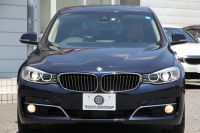 BMW 3シリーズ 320i ｸﾞﾗﾝﾂｰﾘｽﾓ ﾗｸﾞｼﾞｭｱﾘｰ 1ｵｰﾅ 追従ACC ﾋｰﾀｰ茶革 衝突軽減ﾌﾞﾚｰｷ 車線逸脱警告 歩行者警告 ﾀｯﾁﾊﾟｯﾄﾞ対応iﾄﾞﾗｲﾌﾞHDDﾅﾋﾞBｶﾒﾗ 電動ﾄﾗﾝｸ ｽﾏｰﾄｷｰ Bluetooth接続 ｸﾛｰﾑﾗｲﾝｴｸｽﾃﾘｱ 2年保証