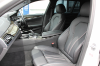 BMW 5シリーズ 530i ﾂｰﾘﾝｸﾞMｽﾎﾟｰﾂ 高出力 252馬力 ﾊﾟﾉﾗﾏｻﾝﾙｰﾌ 全ﾋｰﾀｰ黒革 HUD ﾜｲﾔﾚｽ充電 ｼﾞｪｽﾁｬｰC 追従ACC ｽﾃｱﾘﾝｸﾞｻﾎﾟｰﾄ ﾀｯﾁ画面HDDﾅﾋﾞTV 360度ｶﾒﾗ 電動ﾄﾗﾝｸ LEDﾍｯﾄﾞﾗｲﾄ 2年保証