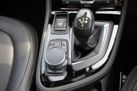 BMW 2シリーズ 218d ｸﾞﾗﾝﾂｱﾗｰ ﾗｸﾞｼﾞｭｱﾘｰ 3列7人乗 追従ACC HUD 変更後ﾀｯﾁ画面ﾅﾋﾞﾋｰﾀｰ黒革 LEDﾍｯﾄﾞﾗｲﾄ ｺﾝﾌｫｰﾄP 電動ﾘｱｹﾞｰﾄ ｽﾏｰﾄｷｰ 衝突軽減ﾌﾞﾚｰｷ 車線逸脱警告 歩行者警告 Pｱｼｽﾄ 2年保証