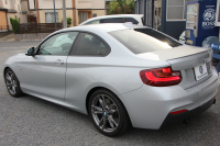BMW 2シリーズ M235i ｸｰﾍﾟ直6ﾀｰﾎﾞ326馬力 ﾋｰﾀｰ黒革 ｱﾀﾞﾌﾟﾃｨﾌﾞMｻｽ Mｽﾎﾟｰﾂﾌﾞﾚｰｷ Bｶﾒﾗ&ﾘｱPDC 衝突軽減ﾌﾞﾚｰｷ 車線逸脱警告 歩行者警告 ﾌﾞﾚｰｷ付ｸﾙｺﾝ HDDﾅﾋﾞBluetooth接続 ｽﾏｰﾄｷｰ 専用ﾌﾞﾚｰｷ 18AW 2年保証