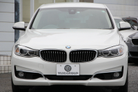 BMW 3シリーズ 320i ｸﾞﾗﾝﾂｰﾘｽﾓ ﾗｸﾞｼﾞｭｱﾘｰ☆期間限定掲載☆追従ACC ﾋｰﾀｰ茶革 衝突軽減ﾌﾞﾚｰｷ 車線逸脱警告 歩行者警告 ﾌﾙｾｸﾞTV ﾀｯﾁﾊﾟｯﾄﾞ対応iﾄﾞﾗｲﾌﾞHDDﾅﾋﾞBｶﾒﾗ 電動ﾄﾗﾝｸ ｽﾏｰﾄｷｰ Bluetooth接続 ｸﾛｰﾑﾗｲﾝｴｸｽﾃﾘｱ 2年保証