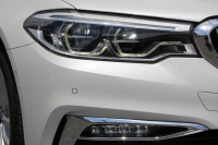 BMW 5シリーズ 523d ﾗｸﾞｼﾞｭｱﾘｰ ｺﾝﾌｫｰﾄP 1ｵｰﾅ 真珠色 変更後新ﾒｰﾀｰ 全ﾋｰﾀｰ黒革 ﾍﾞﾝﾁﾚｰｼｮﾝ&ﾏｯｻｰｼﾞ付ｺﾝﾌｫｰﾄｼｰﾄ ｿﾌﾄｸﾛｰｽﾞﾄﾞｱ HUD 追従ACC ｽﾃｱﾘﾝｸﾞｻﾎﾟｰﾄ ﾀｯﾁ画面対応ﾅﾋﾞTV 360度ｶﾒﾗ LEDﾍｯﾄﾞﾗｲﾄ PDC緊急ﾌﾞﾚｰｷ 2年保証