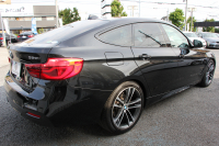 BMW 3シリーズ 320i ｸﾞﾗﾝﾂｰﾘｽﾓ Mｽﾎﾟｰﾂ 後期LCI 新ｴﾝｼﾞﾝ ﾋｰﾀｰ黒革 LEDﾍｯﾄﾞﾗｲﾄ&ﾃｰﾙ 追従ACC ﾚｰﾝﾁｪﾝｼﾞ警告 衝突軽減ﾌﾞﾚｰｷ 車線逸脱警告 歩行者警告 HDDﾅﾋﾞTOPﾋﾞｭｰｶﾒﾗ ｻｲﾄﾞﾋﾞｭｰｶﾒﾗ 電動ﾄﾗﾝｸ ｽﾏｰﾄｷｰ 2年保証