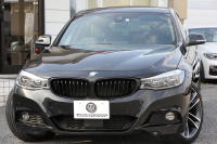 BMW 3シリーズ 320i ｸﾞﾗﾝﾂｰﾘｽﾓ Mｽﾎﾟｰﾂ 後期LCI 新ｴﾝｼﾞﾝ ﾋｰﾀｰ黒革 LEDﾍｯﾄﾞﾗｲﾄ&ﾃｰﾙ 追従ACC ﾚｰﾝﾁｪﾝｼﾞ警告 衝突軽減ﾌﾞﾚｰｷ 車線逸脱警告 歩行者警告 HDDﾅﾋﾞTOPﾋﾞｭｰｶﾒﾗ ｻｲﾄﾞﾋﾞｭｰｶﾒﾗ 電動ﾄﾗﾝｸ ｽﾏｰﾄｷｰ 2年保証