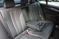 BMW 5シリーズ 530i Mｽﾎﾟｰﾂ 高出力 252馬力 ｻﾝﾙｰﾌ 全ﾋｰﾀｰ黒革 追従ACC ｽﾃｱﾘﾝｸﾞｻﾎﾟｰﾄ LEDﾍｯﾄﾞﾗｲﾄ ｵｰﾄﾊｲﾋﾞｰﾑ ﾀｯﾁ画面HDDﾅﾋﾞTV 360度ｶﾒﾗ 電動ﾄﾗﾝｸ 19AW Mｽﾎﾟｰﾂﾌﾞﾚｰｷ PDC緊急ﾌﾞﾚｰｷ 2年保証