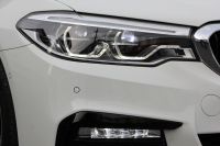 BMW 5シリーズ 530i Mｽﾎﾟｰﾂ 高出力 252馬力 ｻﾝﾙｰﾌ 全ﾋｰﾀｰ黒革 追従ACC ｽﾃｱﾘﾝｸﾞｻﾎﾟｰﾄ LEDﾍｯﾄﾞﾗｲﾄ ｵｰﾄﾊｲﾋﾞｰﾑ ﾀｯﾁ画面HDDﾅﾋﾞTV 360度ｶﾒﾗ 電動ﾄﾗﾝｸ 19AW Mｽﾎﾟｰﾂﾌﾞﾚｰｷ PDC緊急ﾌﾞﾚｰｷ 2年保証