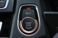 BMW 2シリーズ M235i ｸｰﾍﾟ直6ﾀｰﾎﾞ326馬力 Mﾊﾟﾌｫｰﾏﾝｽｴｱﾛ ｱﾄﾞﾊﾞﾝﾚｰｼﾝｸﾞ鍛造19AW ｱﾀﾞﾌﾟﾃｨﾌﾞMｻｽ ﾌﾙｾｸﾞTV Bｶﾒﾗ&ﾘｱPDC 衝突軽減ﾌﾞﾚｰｷ 車線逸脱警告 歩行者警告 ﾌﾞﾚｰｷ付ｸﾙｺﾝ ﾊﾟﾄﾞﾙｼﾌﾄ 8速AT ﾀｯﾁﾊﾟｯﾄﾞ対応HDDﾅﾋﾞ2年保証