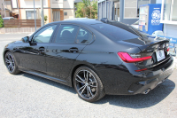 BMW 3シリーズ 320d Xdrive Mｽﾎﾟｰﾂ ﾊｲﾗｲﾝ ﾌｧｽﾄﾄﾗｯｸ&ｺﾝﾌｫｰﾄP 360度ｶﾒﾗ HUD ﾋｰﾀｰ茶革 ﾗﾝﾊﾞｰｻﾎﾟｰﾄ ｱﾀﾞﾌﾟﾃｨﾌﾞMｻｽ 19AW Mｽﾎﾟｰﾂﾌﾞﾚｰｷ 電動ﾄﾗﾝｸ 追従ACC ｽﾃｱﾘﾝｸﾞｻﾎﾟｰﾄ ﾀｯﾁ画面HDDﾅﾋﾞHifiｽﾋﾟｰｶｰ 2年保証