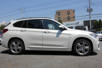 BMW X1 Xdrive18d Mｽﾎﾟｰﾂ ﾊｲﾗｲﾝ☆期間限定掲載☆真珠色 中期 変更後ﾓﾃﾞﾙ 変更後ﾒｰﾀｰ ﾋｰﾀｰ黒革 電動ｼｰﾄ LEDﾍｯﾄﾞﾗｲﾄ 追従ACC HUD 変更後ﾀｯﾁﾊﾟﾈﾙ対応HDDﾅﾋﾞBluetooth接続 Pｱｼｽﾄ Bｶﾒﾗ ｺﾝﾌｫｰﾄP 電動ﾄﾗﾝｸ 18AW 衝突軽減ﾌﾞﾚｰｷ 車線逸脱警告 歩行者警告 2年保証