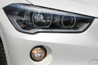 BMW X1 Xdrive18d Mｽﾎﾟｰﾂ ﾊｲﾗｲﾝ☆期間限定掲載☆真珠色 中期 変更後ﾓﾃﾞﾙ 変更後ﾒｰﾀｰ ﾋｰﾀｰ黒革 電動ｼｰﾄ LEDﾍｯﾄﾞﾗｲﾄ 追従ACC HUD 変更後ﾀｯﾁﾊﾟﾈﾙ対応HDDﾅﾋﾞBluetooth接続 Pｱｼｽﾄ Bｶﾒﾗ ｺﾝﾌｫｰﾄP 電動ﾄﾗﾝｸ 18AW 衝突軽減ﾌﾞﾚｰｷ 車線逸脱警告 歩行者警告 2年保証