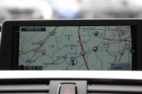 BMW 3シリーズ 320i ｸﾞﾗﾝﾂｰﾘｽﾓ Mｽﾎﾟｰﾂ 追従ACC 衝突軽減ﾌﾞﾚｰｷ 車線逸脱警告 歩行者警告 ﾀｯﾁﾊﾟｯﾄﾞ対応HDDﾅﾋﾞ電動ﾄﾗﾝｸ Mｽﾎﾟｰﾂｴｱﾛ 18AW ﾒﾓﾘ-付電動ｼｰﾄ ETC2.0 ｽﾏｰﾄｷｰ ｷｾﾉﾝ ﾊﾟﾄﾞﾙｼﾌﾄ 電動ﾘｱｳｲﾝｸﾞ2年保証