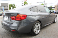 BMW 3シリーズ 320i ｸﾞﾗﾝﾂｰﾘｽﾓ Mｽﾎﾟｰﾂ 追従ACC 衝突軽減ﾌﾞﾚｰｷ 車線逸脱警告 歩行者警告 ﾀｯﾁﾊﾟｯﾄﾞ対応HDDﾅﾋﾞ電動ﾄﾗﾝｸ Mｽﾎﾟｰﾂｴｱﾛ 18AW ﾒﾓﾘ-付電動ｼｰﾄ ETC2.0 ｽﾏｰﾄｷｰ ｷｾﾉﾝ ﾊﾟﾄﾞﾙｼﾌﾄ 電動ﾘｱｳｲﾝｸﾞ2年保証