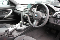 BMW 3シリーズ 320i ｸﾞﾗﾝﾂｰﾘｽﾓ Mｽﾎﾟｰﾂ 追従ACC 衝突軽減ﾌﾞﾚｰｷ 車線逸脱警告 歩行者警告 ﾀｯﾁﾊﾟｯﾄﾞ対応HDDﾅﾋﾞ電動ﾄﾗﾝｸ Mｽﾎﾟｰﾂｴｱﾛ 18AW ﾒﾓﾘ-付電動ｼｰﾄ ETC2.0 ｽﾏｰﾄｷｰ ｷｾﾉﾝ ﾊﾟﾄﾞﾙｼﾌﾄ 電動ﾘｱｳｲﾝｸﾞ2年保証