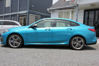 BMW 2シリーズ M235i Xdrive ｸﾞﾗﾝｸｰﾍﾟｾﾚｸﾄP 306馬力 Mｽﾎﾟｰﾂｼｰﾄ 可変ｻｽﾍﾟﾝｼｮﾝ Mｼｰﾄﾍﾞﾙﾄ 希少ｶﾗｰ LEDﾍｯﾄﾞﾗｲﾄ BMWﾗｲﾌﾞｺｯｸﾋﾟｯﾄ 追従ACC ﾀｯﾁ画面HDDﾅﾋﾞPｱｼｽﾄ Hi-fiｽﾋﾟｰｶｰ 後退ｱｼｽﾄ ｽﾏｰﾄｷｰ 2年保証