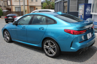 BMW 2シリーズ M235i Xdrive ｸﾞﾗﾝｸｰﾍﾟｾﾚｸﾄP 306馬力 Mｽﾎﾟｰﾂｼｰﾄ 可変ｻｽﾍﾟﾝｼｮﾝ Mｼｰﾄﾍﾞﾙﾄ 希少ｶﾗｰ LEDﾍｯﾄﾞﾗｲﾄ BMWﾗｲﾌﾞｺｯｸﾋﾟｯﾄ 追従ACC ﾀｯﾁ画面HDDﾅﾋﾞPｱｼｽﾄ Hi-fiｽﾋﾟｰｶｰ 後退ｱｼｽﾄ ｽﾏｰﾄｷｰ 2年保証