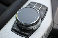 BMW 2シリーズ M240i ｸｰﾍﾟ後期LCI 直6ﾀｰﾎﾞB58ｴﾝｼﾞﾝ 340馬力 LEDﾍｯﾄﾞﾗｲﾄ&ﾃｰﾙ 追従ACC ｱﾀﾞﾌﾟﾃｨﾌﾞMｻｽ ﾀｯﾁ画面HDDﾅﾋﾞPｱｼｽﾄ Bｶﾒﾗ NEWﾙｰﾑﾐﾗｰ&ﾒｰﾀｰ ｼｰﾄﾋｰﾀｰ 8速AT 衝突軽減ﾌﾞﾚｰｷ 車線逸脱警告 歩行者警告 2年保証