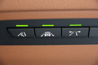 BMW 3シリーズ 320i ﾂｰﾘﾝｸﾞﾗｸﾞｼﾞｭｱﾘｰ 後期LCI 1ｵｰﾅ 新ｴﾝｼﾞﾝ ﾋｰﾀｰ茶革 LEDﾍｯﾄﾞﾗｲﾄ&ﾃｰﾙ 追従ACC ﾚｰﾝﾁｪﾝｼﾞ警告 衝突軽減ﾌﾞﾚｰｷ 車線逸脱警告 歩行者警告 ﾀｯﾁﾊﾟｯﾄﾞ対応HDDﾅﾋﾞ電動ﾄﾗﾝｸ ｽﾏｰﾄｷｰ 2年保証