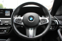 BMW 5シリーズ 523i ｴﾃﾞｨｼｮﾝﾐｯｼｮﾝｲﾝﾎﾟｯｼﾌﾞﾙ 特別仕様車 HUD ﾊｰﾏﾝｶｰﾄﾞﾝ 専用ﾌﾞﾗｯｸAW 追従ACC ｽﾃｱﾘﾝｸﾞｻﾎﾟｰﾄ LEDﾍｯﾄﾞﾗｲﾄ ｵｰﾄﾊｲﾋﾞｰﾑ ﾀｯﾁ画面HDDﾅﾋﾞTV 360度ﾊﾟﾉﾗﾏｶﾒﾗ Pｱｼｽﾄﾌﾟﾗｽ 電動ﾄﾗﾝｸ ｽﾏｰﾄｷｰ 2年保証