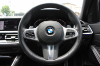 BMW 3シリーズ 330i Mｽﾎﾟｰﾂ ﾃﾞﾋﾞｭｰ&ｺﾝﾌｫｰﾄP 1ｵｰﾅ 高出力 258馬力 高出力 HUD ﾋｰﾀｰ黒革 LEDﾍｯﾄﾞﾗｲﾄ ｵｰﾄﾊｲﾋﾞｰﾑ ﾗｲﾌﾞｺｯｸﾋﾟｯﾄﾞ360度ｶﾒﾗ Applecarplay 追従ACC ｽﾃｱﾘﾝｸﾞｻﾎﾟｰﾄ ﾀｯﾁﾊﾟﾈﾙHDDﾅﾋﾞﾜｲﾔﾚｽ充電 19AW Mｽﾎﾟｰﾂﾌﾞﾚｰｷ Hi-fiｽﾋﾟｰｶｰ 2年保証