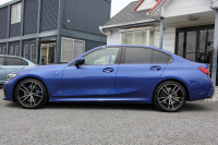 BMW 3シリーズ 330i Mｽﾎﾟｰﾂ ﾃﾞﾋﾞｭｰ&ｺﾝﾌｫｰﾄP 1ｵｰﾅ 高出力 258馬力 高出力 HUD ﾋｰﾀｰ黒革 LEDﾍｯﾄﾞﾗｲﾄ ｵｰﾄﾊｲﾋﾞｰﾑ ﾗｲﾌﾞｺｯｸﾋﾟｯﾄﾞ360度ｶﾒﾗ Applecarplay 追従ACC ｽﾃｱﾘﾝｸﾞｻﾎﾟｰﾄ ﾀｯﾁﾊﾟﾈﾙHDDﾅﾋﾞﾜｲﾔﾚｽ充電 19AW Mｽﾎﾟｰﾂﾌﾞﾚｰｷ Hi-fiｽﾋﾟｰｶｰ 2年保証