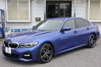 BMW 3シリーズ 330i Mｽﾎﾟｰﾂ ﾃﾞﾋﾞｭｰ&ｺﾝﾌｫｰﾄP 1ｵｰﾅ 高出力 258馬力 高出力 HUD ﾋｰﾀｰ黒革 LEDﾍｯﾄﾞﾗｲﾄ ｵｰﾄﾊｲﾋﾞｰﾑ ﾗｲﾌﾞｺｯｸﾋﾟｯﾄﾞ360度ｶﾒﾗ Applecarplay 追従ACC ｽﾃｱﾘﾝｸﾞｻﾎﾟｰﾄ ﾀｯﾁﾊﾟﾈﾙHDDﾅﾋﾞﾜｲﾔﾚｽ充電 19AW Mｽﾎﾟｰﾂﾌﾞﾚｰｷ Hi-fiｽﾋﾟｰｶｰ 2年保証