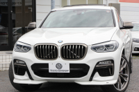 BMW X4 M40i 直6ﾀｰﾎﾞ360馬力 ﾊﾟﾉﾗﾏｻﾝﾙｰﾌ ﾓｶﾚｻﾞｰ 全ﾋｰﾀｰ ACｼｭﾆｯﾂｧｰｴｱﾛ 可変Mｻｽ 専用ﾃﾞﾌ 21AW LEDﾍｯﾄﾞﾗｲﾄ 追従ACC HUD ｽﾃｱﾘﾝｸﾞｻﾎﾟｰﾄ ﾀｯﾁ画面HDDﾅﾋﾞTV 360度ﾊﾟﾉﾗﾏｶﾒﾗ PDC緊急ﾌﾞﾚｰｷ Hifiｽﾋﾟｰｶｰ 置くだけ充電 2年保証
