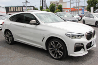 BMW X4 M40i 直6ﾀｰﾎﾞ360馬力 ﾊﾟﾉﾗﾏｻﾝﾙｰﾌ ﾓｶﾚｻﾞｰ 全ﾋｰﾀｰ ACｼｭﾆｯﾂｧｰｴｱﾛ 可変Mｻｽ 専用ﾃﾞﾌ 21AW LEDﾍｯﾄﾞﾗｲﾄ 追従ACC HUD ｽﾃｱﾘﾝｸﾞｻﾎﾟｰﾄ ﾀｯﾁ画面HDDﾅﾋﾞTV 360度ﾊﾟﾉﾗﾏｶﾒﾗ PDC緊急ﾌﾞﾚｰｷ Hifiｽﾋﾟｰｶｰ 置くだけ充電 2年保証