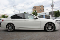 BMW 3シリーズ 320d Mｽﾎﾟｰﾂ 後期 新ｴﾝｼﾞﾝ LEDﾍｯﾄﾞﾗｲﾄ&ﾃｰﾙ 追従ACC ﾚｰﾝﾁｪﾝｼﾞ警告 衝突軽減ﾌﾞﾚｰｷ 車線逸脱警告 歩行者警告 第5世代iﾄﾞﾗｲﾌﾞHDDﾅﾋﾞBｶﾒﾗ ｽﾏｰﾄｷｰ Bluetoothｵｰﾃﾞｨｵ&通話 ﾊﾟﾄﾞﾙｼﾌﾄ 専用ｴｱﾛ 2年保証