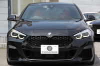 BMW 2シリーズ M235i Xdrive ｸﾞﾗﾝｸｰﾍﾟﾃﾞﾋﾞｭｰP 4WD ﾏｸﾞﾏﾚｯﾄﾞﾚｻﾞｰ Mｽﾎﾟｰﾂｼｰﾄ ｱﾀﾞﾌﾟﾃｨﾌﾞｻｽ ﾚｲｽﾞ鍛造19AW Mｼｰﾄﾍﾞﾙﾄ 306馬力 追従ACC Mﾘｱｽﾎﾟｲﾗｰ ﾀｯﾁ画面HDDﾅﾋﾞ置くだけ充電 Pｱｼｽﾄ 後退ｱｼｽﾄ ｼｰﾄﾋｰﾀｰ 2年保証