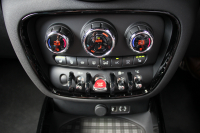 MINI(ミニ) ミニクラブマン MINI ｼﾞｮﾝｸｰﾊﾟｰﾜｰｸｽ ｸﾗﾌﾞﾏﾝ ALL4 4WD 231馬力 8速AT 追従ACC HUD LEDﾍｯﾄﾞﾗｲﾄ 専用19AW 専用ﾌﾞﾚﾝﾎﾞ製ｷｬﾘﾊﾟｰ ｽﾎﾟｰﾂｻｽ JCWﾚｻﾞｰｽﾃｱﾘﾝｸﾞｼｰﾄﾋｰﾀｰ ﾀｯﾁ画面HDDﾅﾋﾞｲﾝﾃﾘｼﾞｪﾝﾄｾｰﾌﾃｨ ｽﾏｰﾄｷｰ Bluetooth接続 Bｶﾒﾗ ﾊﾟﾄﾞﾙｼﾌﾄ 2