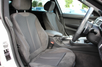 BMW 3シリーズ 320i ｸﾞﾗﾝﾂｰﾘｽﾓ Mｽﾎﾟｰﾂ 追従ACC 衝突軽減ﾌﾞﾚｰｷ 車線逸脱警告 歩行者警告 ﾌﾙｾｸﾞTV ﾀｯﾁﾊﾟｯﾄﾞ対応HDDﾅﾋﾞ電動ﾄﾗﾝｸ Mｽﾎﾟｰﾂｴｱﾛ 18AW ﾒﾓﾘ-付電動ｼｰﾄ ETC2.0 ｽﾏｰﾄｷｰ ｷｾﾉﾝ ﾊﾟﾄﾞﾙｼﾌﾄ 電動ﾘｱｳｲﾝｸﾞ2年保証