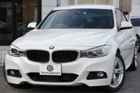 BMW 3シリーズ 320i ｸﾞﾗﾝﾂｰﾘｽﾓ Mｽﾎﾟｰﾂ 追従ACC 衝突軽減ﾌﾞﾚｰｷ 車線逸脱警告 歩行者警告 ﾌﾙｾｸﾞTV ﾀｯﾁﾊﾟｯﾄﾞ対応HDDﾅﾋﾞ電動ﾄﾗﾝｸ Mｽﾎﾟｰﾂｴｱﾛ 18AW ﾒﾓﾘ-付電動ｼｰﾄ ETC2.0 ｽﾏｰﾄｷｰ ｷｾﾉﾝ ﾊﾟﾄﾞﾙｼﾌﾄ 電動ﾘｱｳｲﾝｸﾞ2年保証