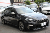 BMW 2シリーズ M235i Xdrive ｸﾞﾗﾝｸｰﾍﾟﾌﾟﾗｽP 306馬力 4WD ｱﾀﾞﾌﾟﾃｨﾌﾞMｻｽ ﾋｰﾀｰ黒革 Mｽﾎﾟｰﾂｼｰﾄ Hi-fiｽﾋﾟｰｶｰ ｻﾝﾌﾟﾛﾃｸｼｮﾝｶﾞﾗｽ 追従ACC 後退ｱｼｽﾄ LEDﾍｯﾄﾞﾗｲﾄ ｵｰﾄﾊｲﾋﾞｰﾑ 専用18AW&ﾌﾞﾚｰｷ Applecarplay対応 HDDﾅﾋﾞPｱｼｽﾄ 2年保証